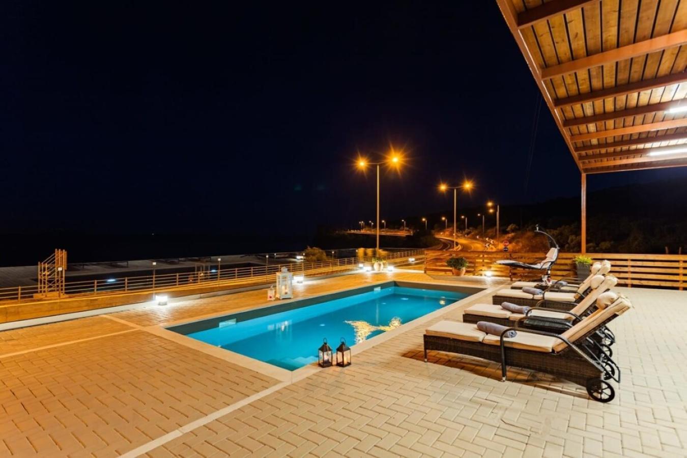 Seaside Summer Bliss - Aurora Luxury Pool Paradise Petalidi Exterior photo